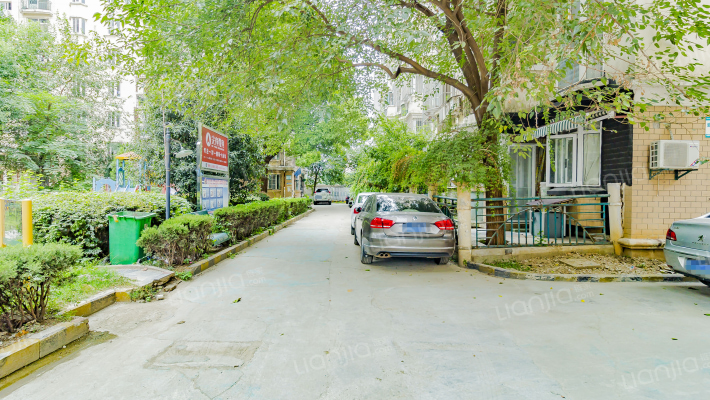 东方现代花园外景图