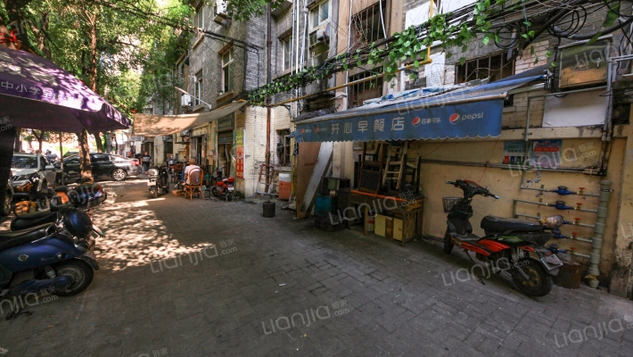 金盘路30号外景图