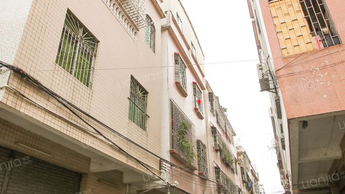 东海二路东二街13号外景图