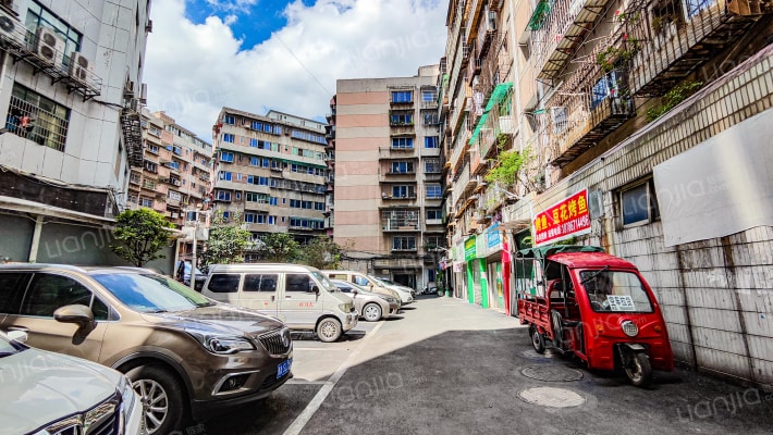 榕筑平安小区外景图