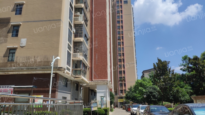 左岸凤凰城外景图