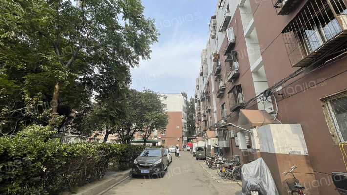 黄村东里外景图