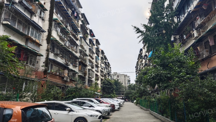 煤气总公司宿舍外景图