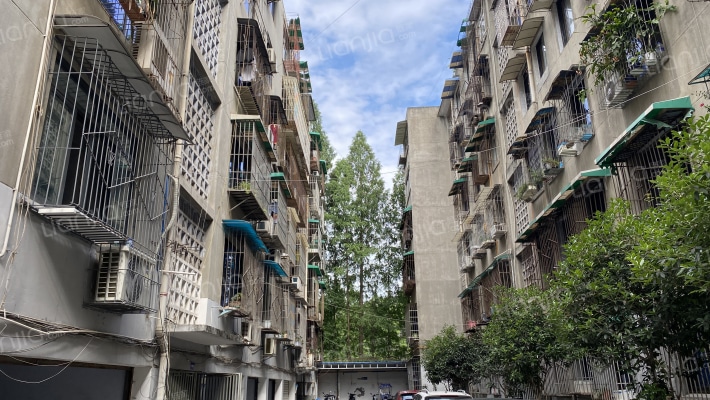 顺泰公寓外景图