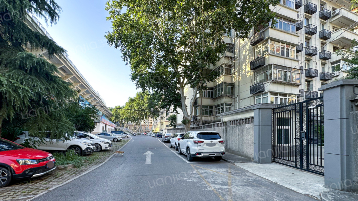 尚德路68号院外景图