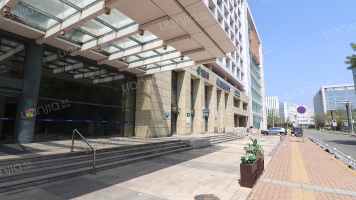 华盈大厦外景图