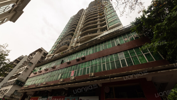 阳光华庭外景图