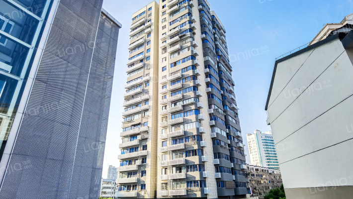 华宇大厦外景图