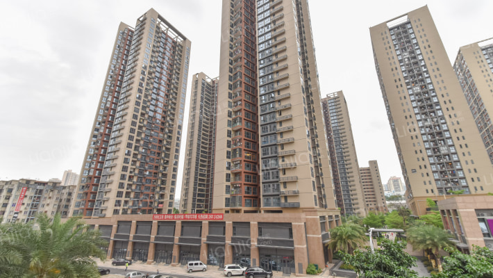 万科红三期外景图