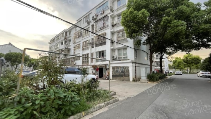 向阳一村外景图