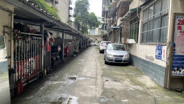 王家塘街74号外景图