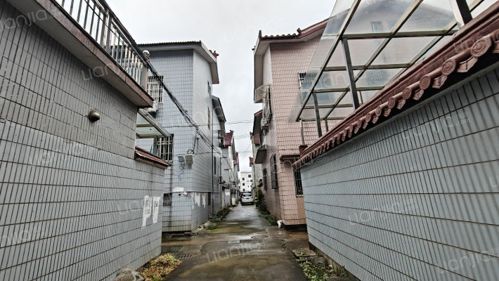 新厍公寓外景图