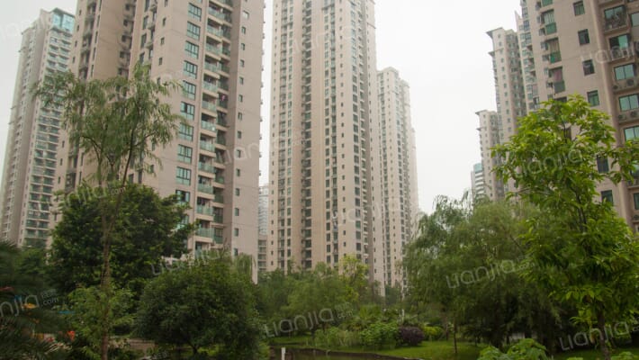 曼哈顿城外景图