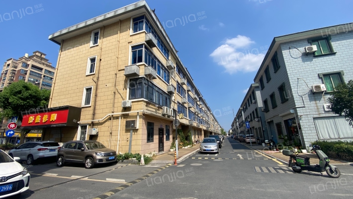 东方新村外景图