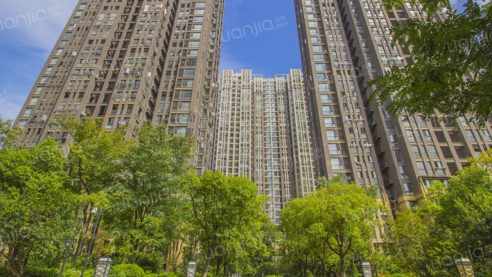 正荣大湖之都天境外景图