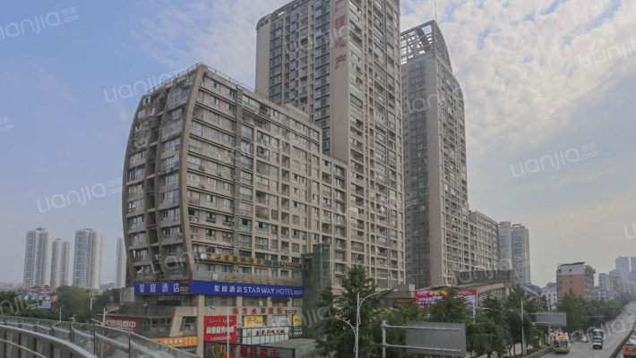 东方水岸外景图