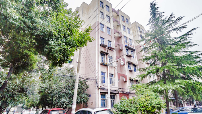 公交四公司居民小区外景图