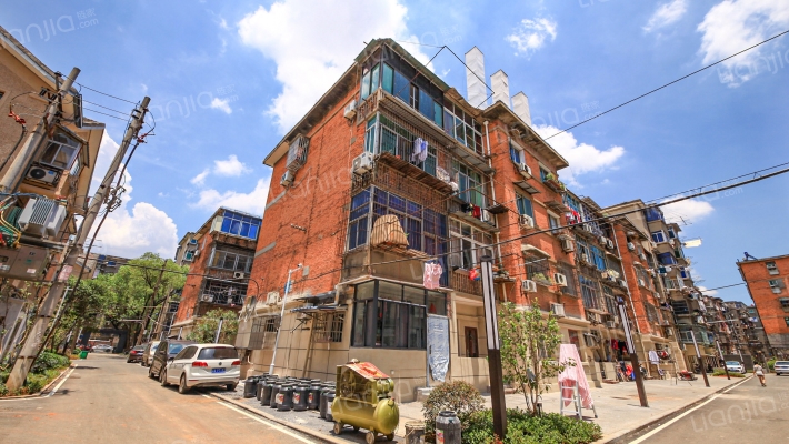 洪都八区外景图