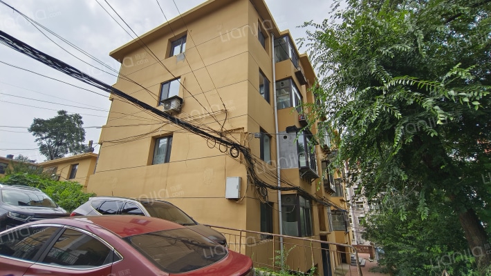 长江路南四巷外景图