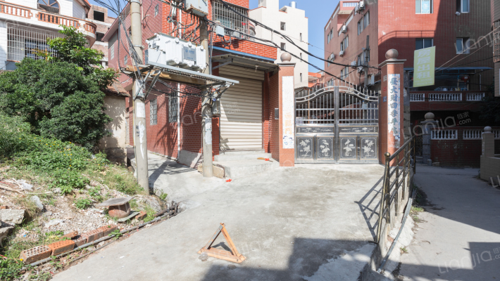 巷西二里外景图