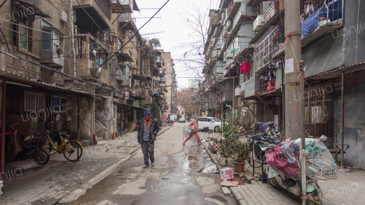 工人新村外景图