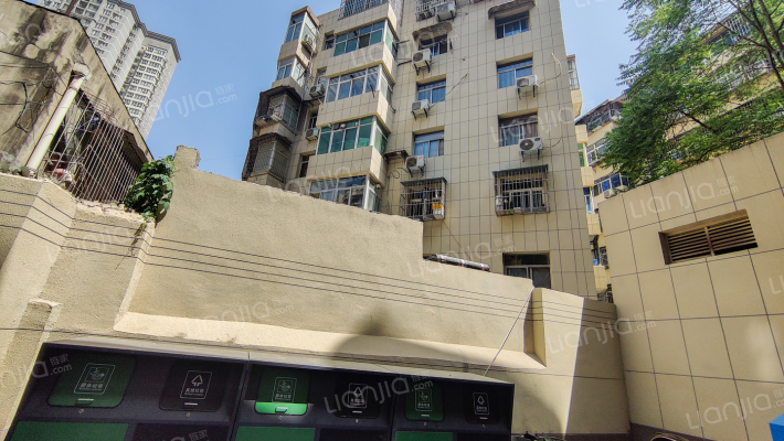 南小巷88号院外景图