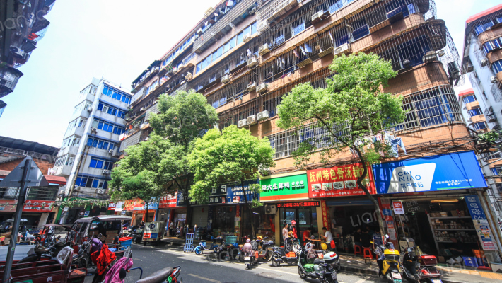 怡园小区外景图