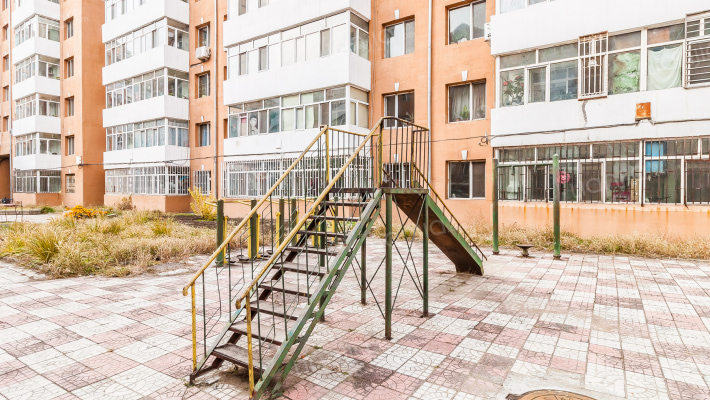 温馨小区外景图