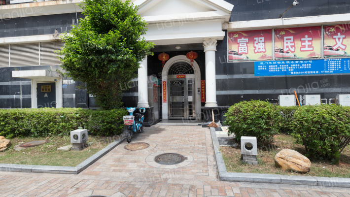 古龙湖景外景图