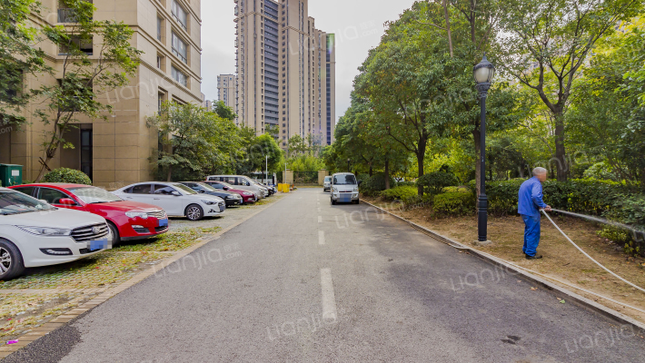 岱山齐修南苑外景图