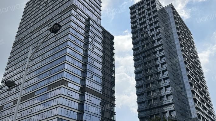 星耀星澜之城外景图