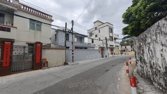 龙穴路山顶巷外景图