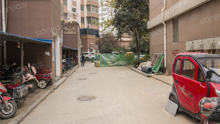 紫南花园东院外景图