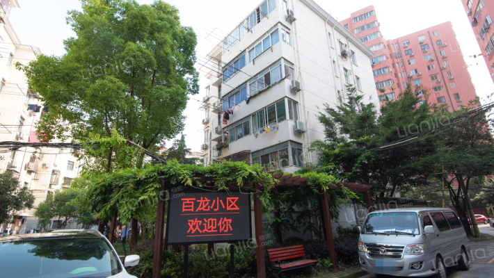 百龙小区外景图