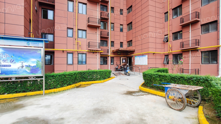 米兰阳光外景图