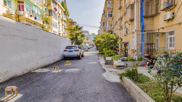 御道街124号外景图