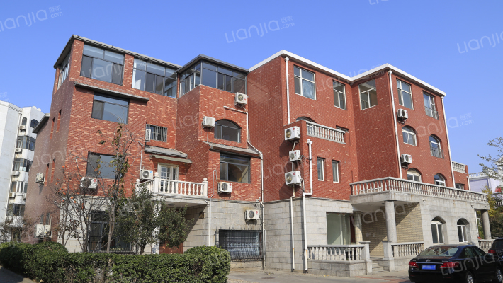 阳光花园外景图