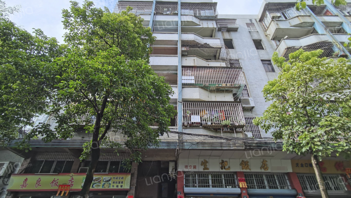 荷香路64号外景图