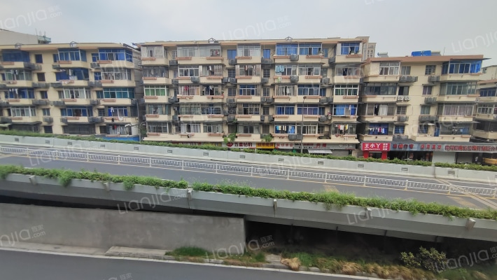 萧绍路1591号外景图