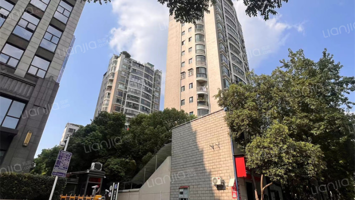 运管处家属楼外景图