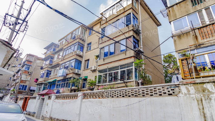 花山湾新村一区外景图