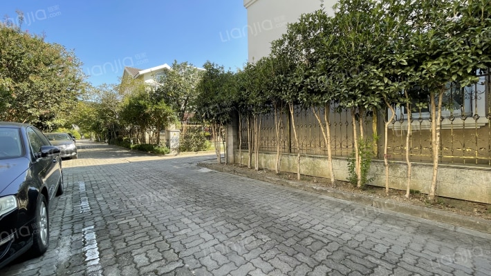 山湖苑五区外景图