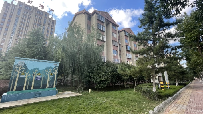 牟平区新城大街658号楼外景图