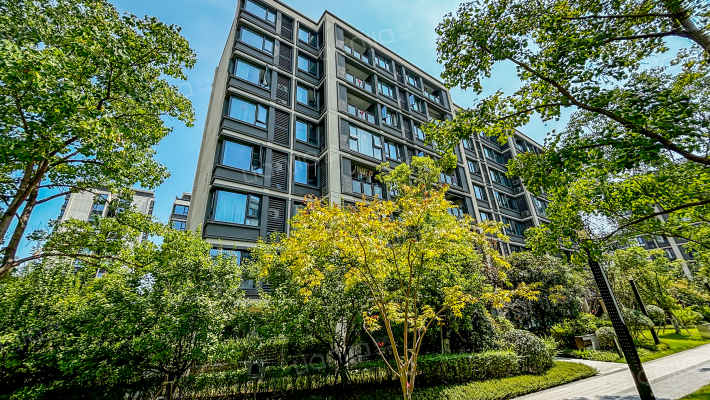 万科招商理想城风华外景图