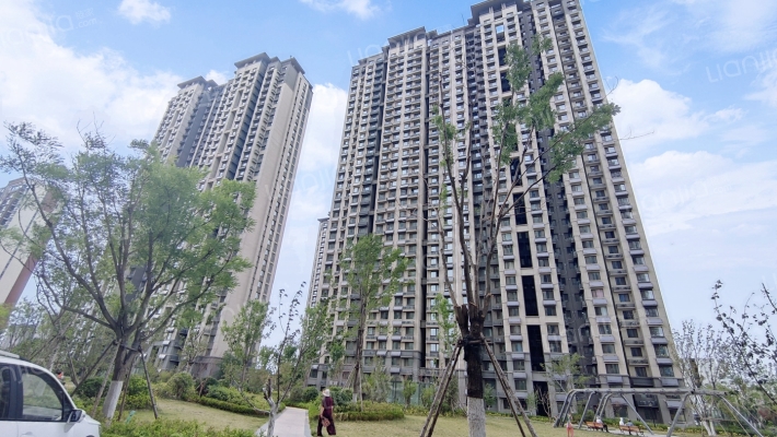 绿地新里璞园东区外景图