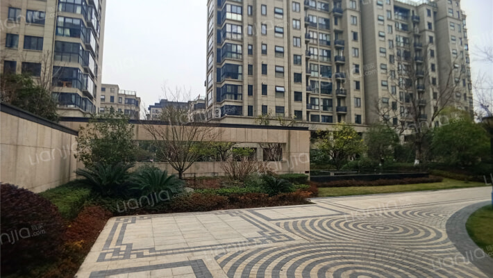 联合畔上居外景图