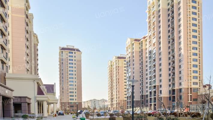 飞龙河东新城外景图