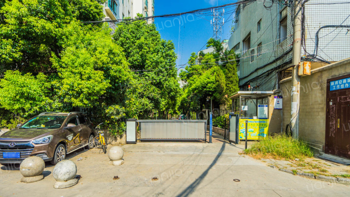 安徽盐业大厦外景图