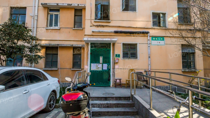 莘松七村外景图