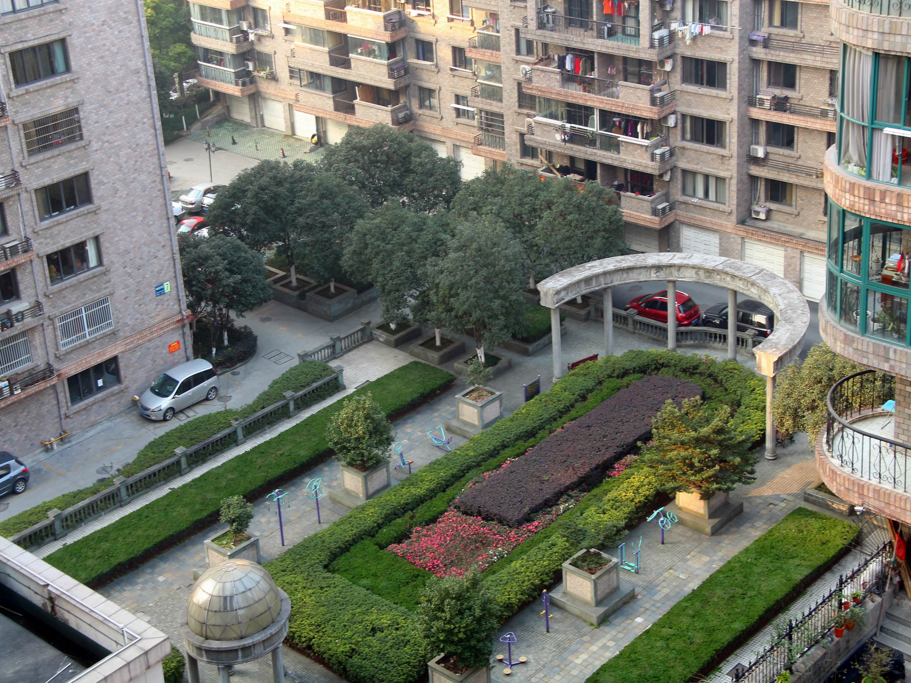 中融城市花园小区实景 7